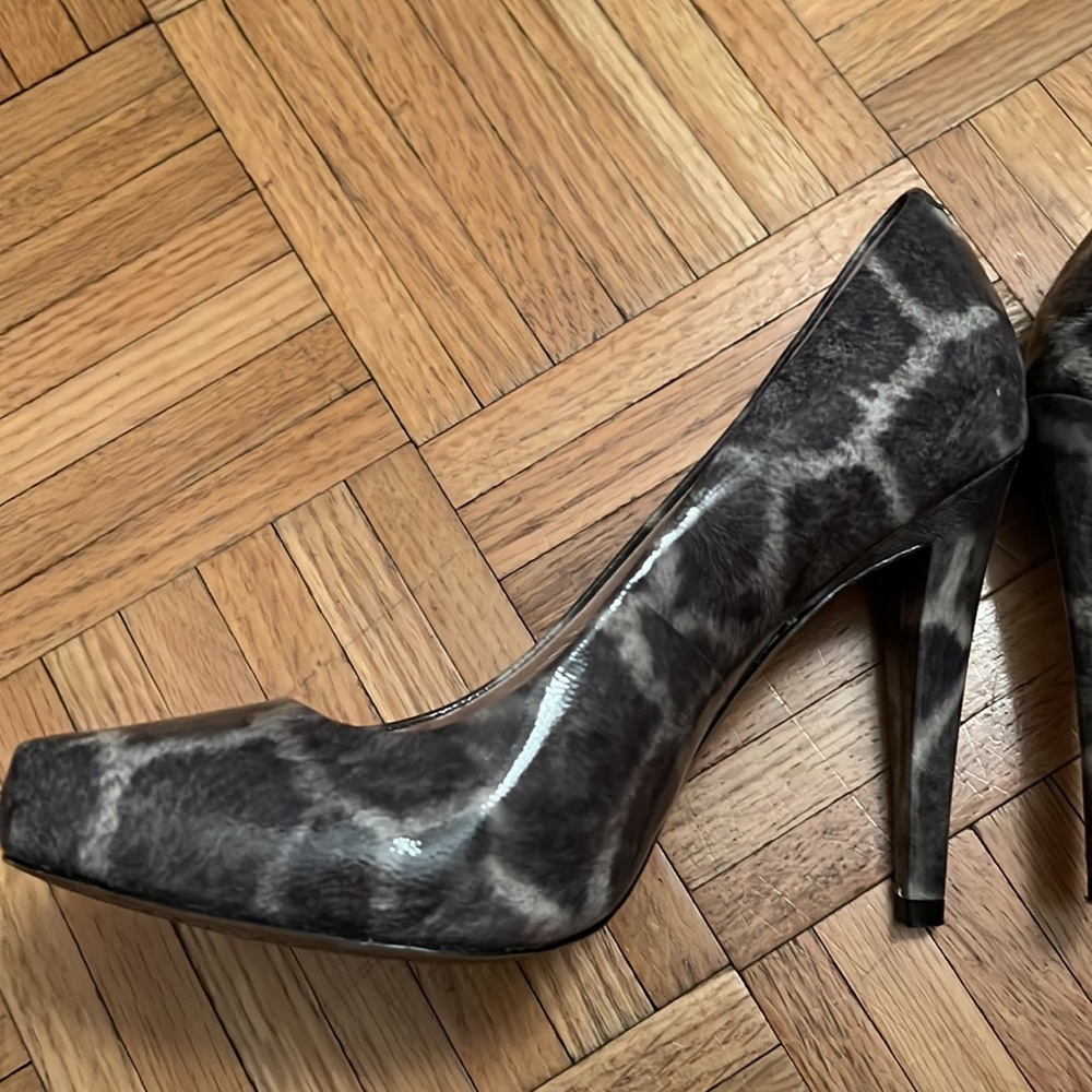 Vince Camuto Heels